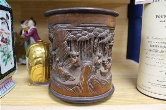 A Chinese bamboo brush pot, H.18cm, Dia.16cm